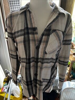 Women's Plaid Flannel Utility Jacket in Beige and Black